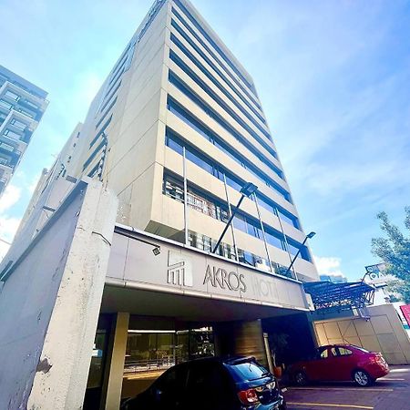 1420 Lujosa Habitacion - Hotel Akros Quito Kültér fotó