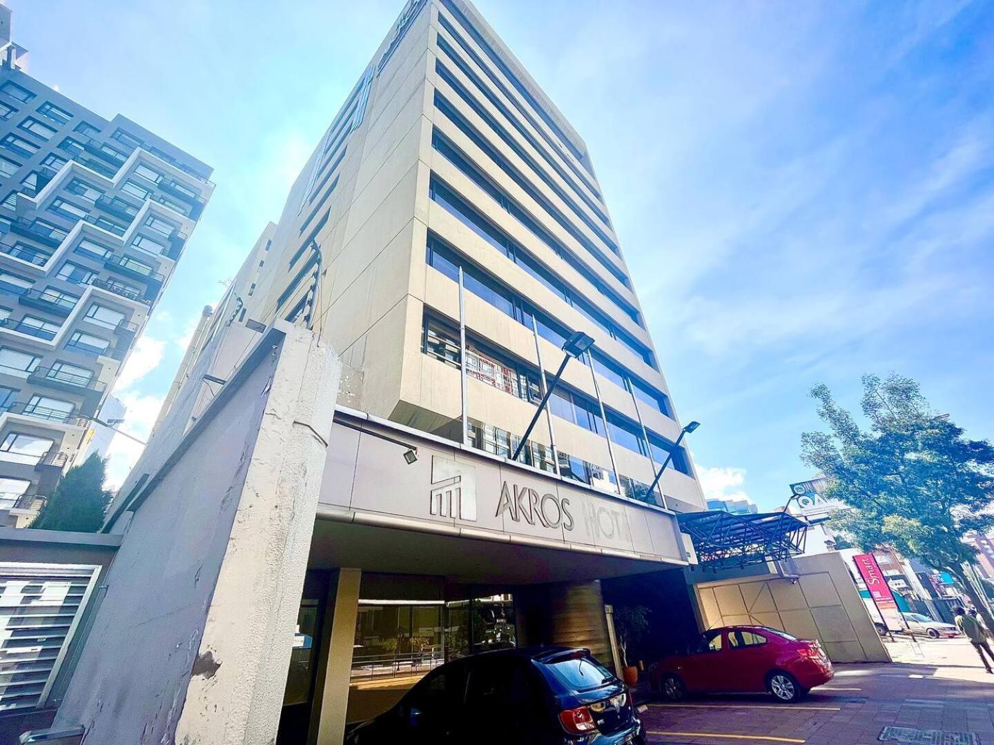1420 Lujosa Habitacion - Hotel Akros Quito Kültér fotó